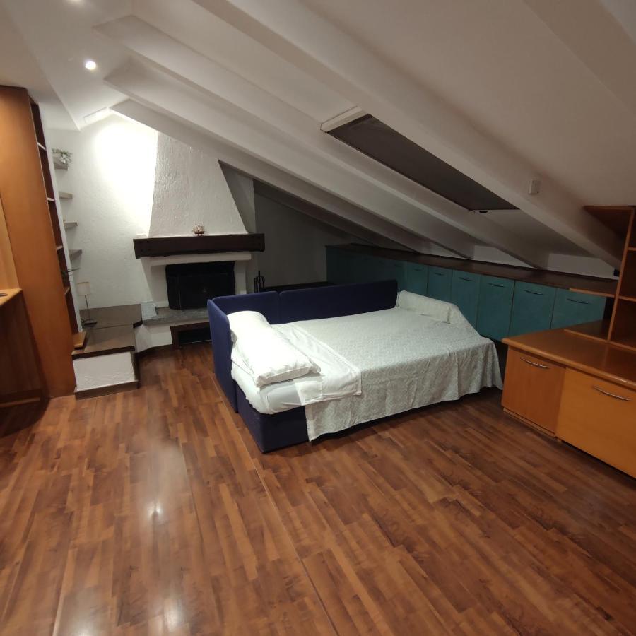 Loft Mansardato Monza Exterior photo